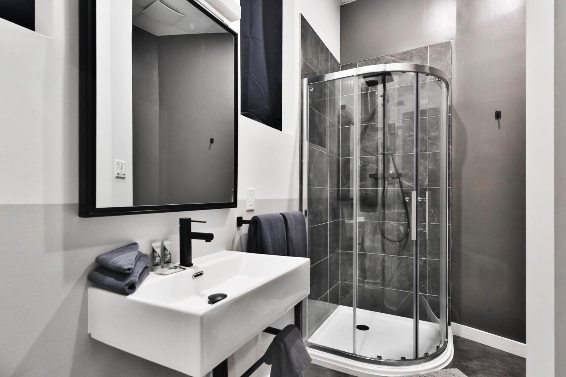 Pod Hotel Montreal Zewnętrze zdjęcie